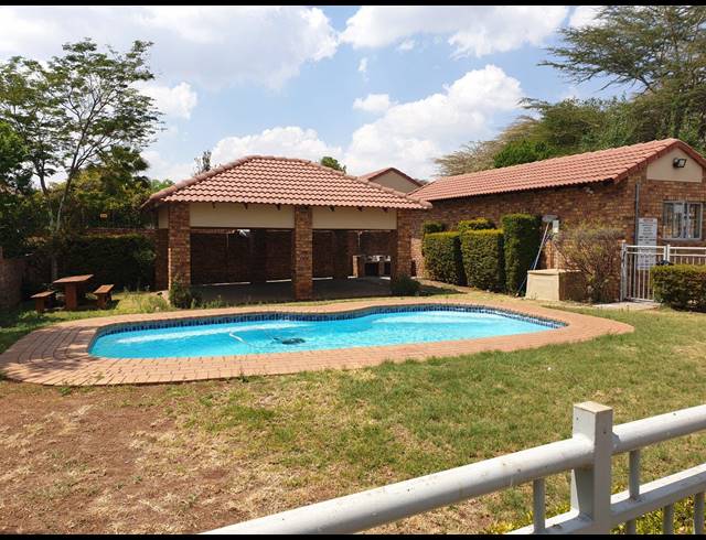 2 BEDROOM APARTMENT SOLD IN THERESAPARK
